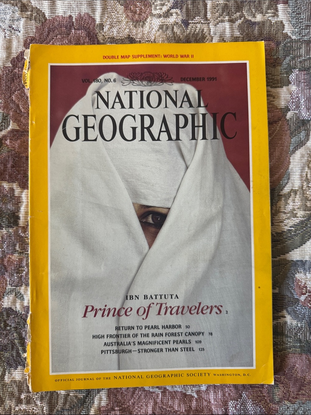 Vintage National Geographic Magazine December 1991 WWII History